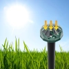 Solarny odstraszacz kretów z lampą LED