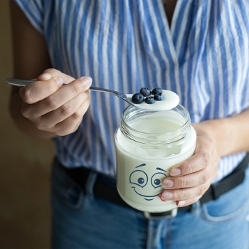 Słoik TO 580 ml fi 82 z kolorowym nadrukiem i czarną zakrętką, 3szt.