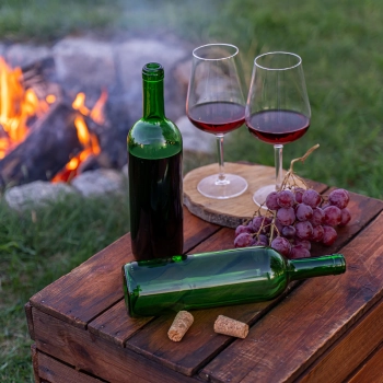 Butelka na wino 0,75 L zielona - zgrzewka 8 szt.