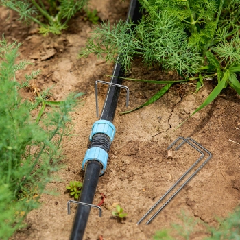 Szpilki do agrowłókniny, stalowe typu L - 100 szt.