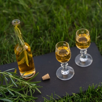 Butelka na nalewkę 200 ml 6 szt.+ 6 korków 23/18