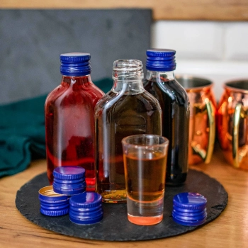 Butelka na nalewki piersiówka 100 ml+ zakrętka 8 szt.