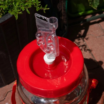 Rurka fermentacyjna plastikowa, 6-komorowa