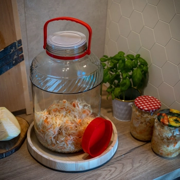Słoik 10 L z plastikową pokrywą