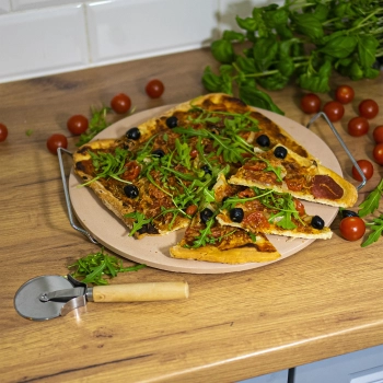 Kamień do pizzy z uchwytem i nożykiem, z kordierytu, okrągły 33 cm